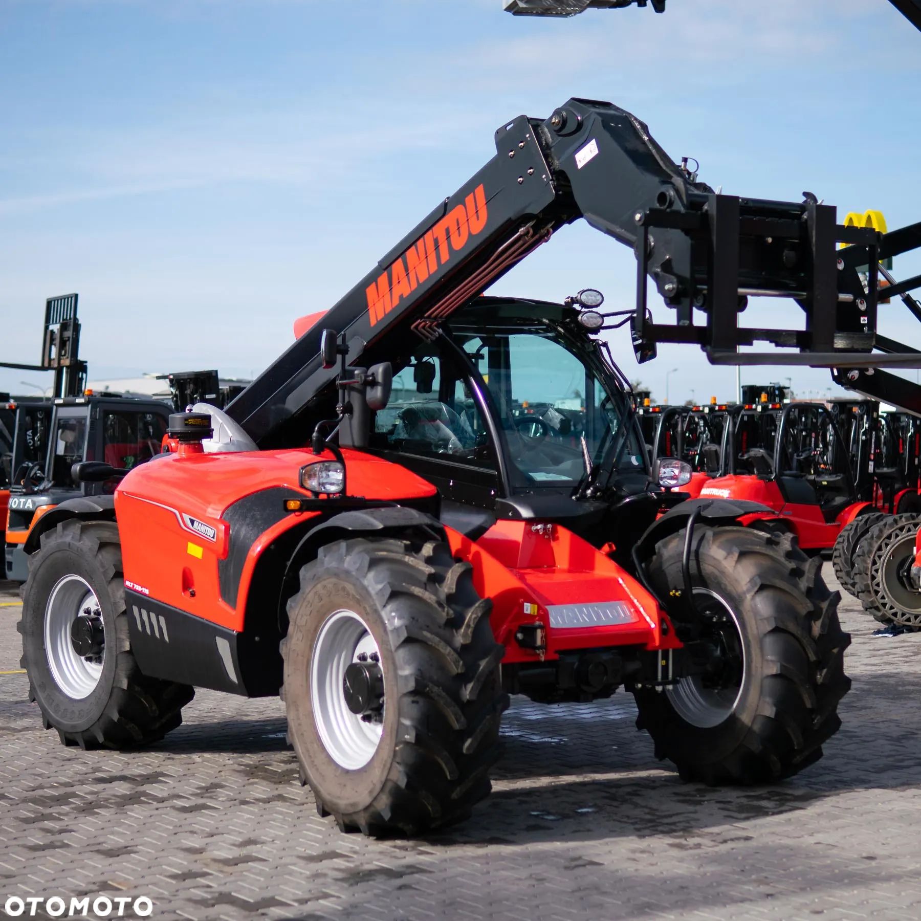 Manitou MLT 733 115D ST5 S1 TRACT LSU Classic - 1