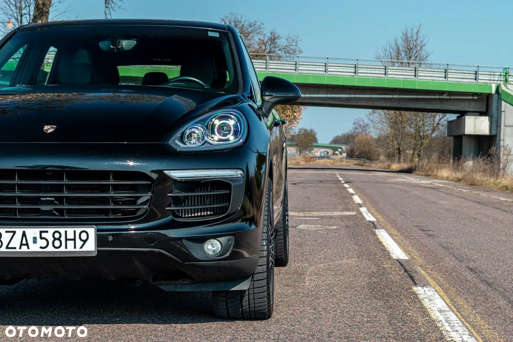 Porsche Cayenne Tiptronic S - 13