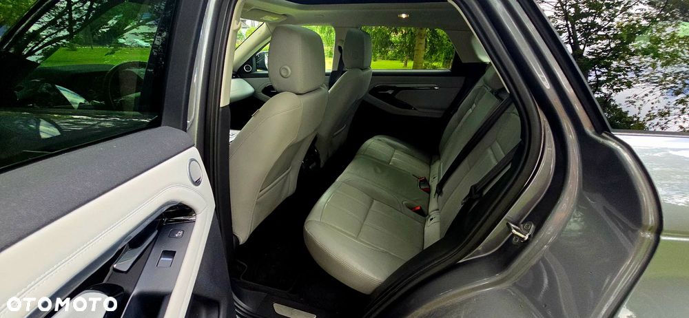 Land Rover Range Rover Evoque - 29