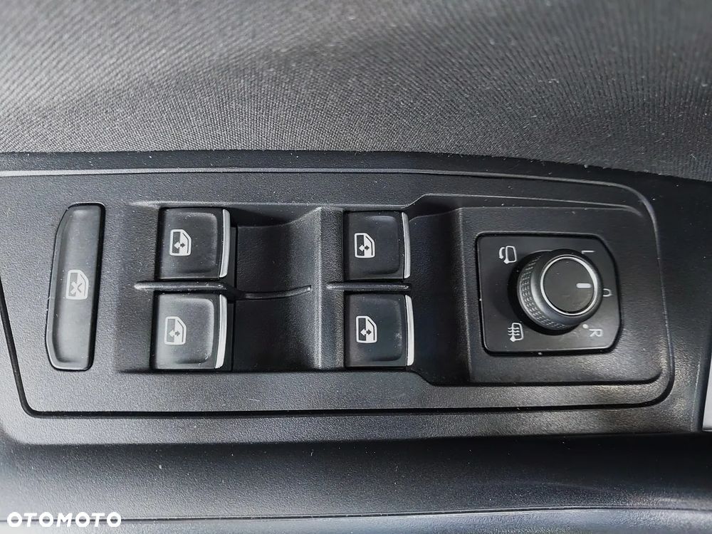 Volkswagen T-Roc 1.5 TSI GPF ACT Premium DSG - 20