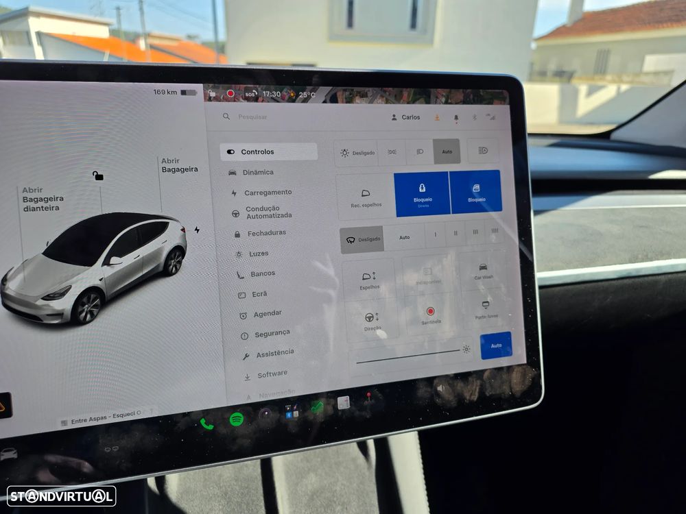 Tesla Model Y Long Range Dual Motor AWD - 23