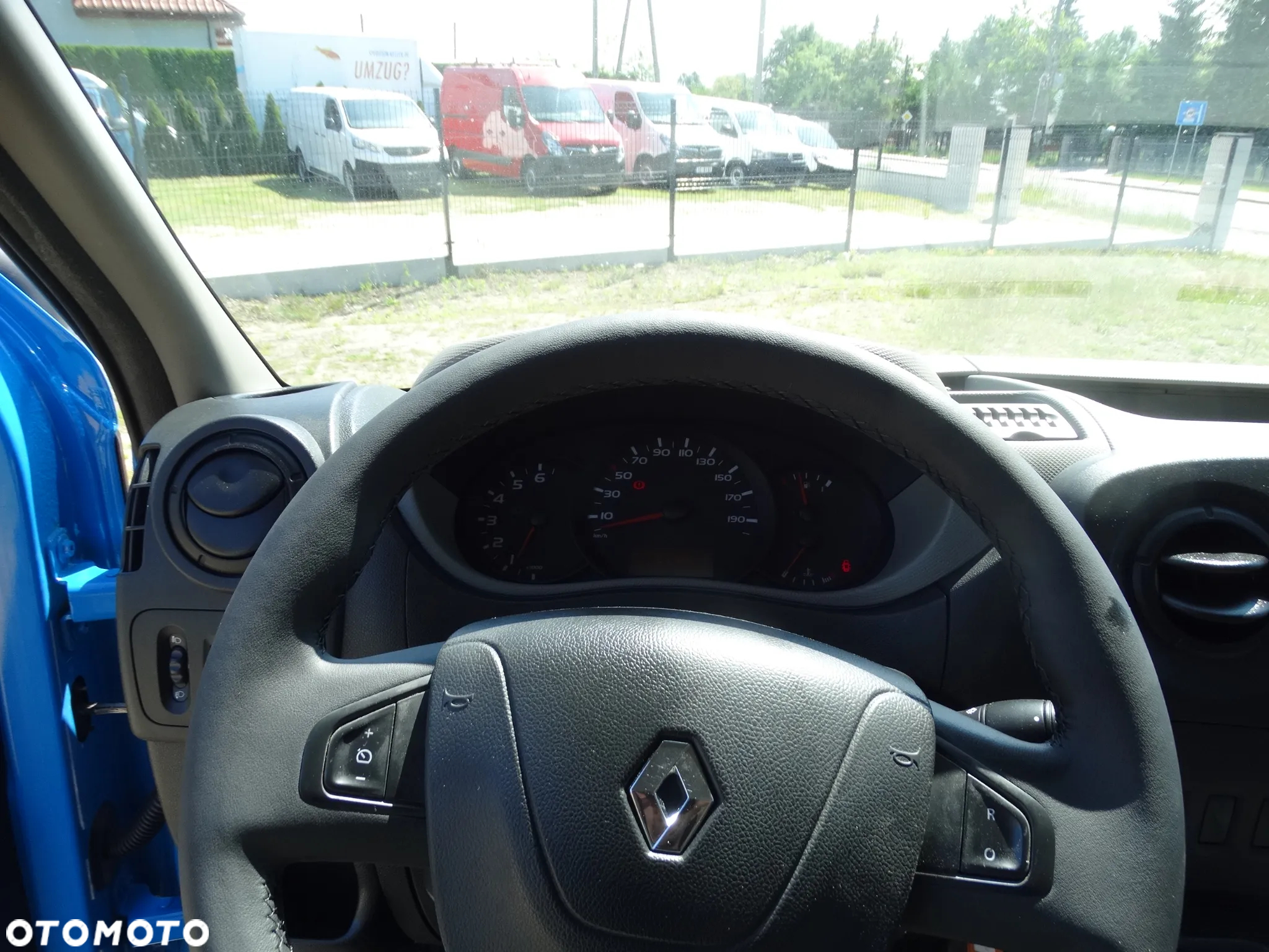 Renault Master - 10