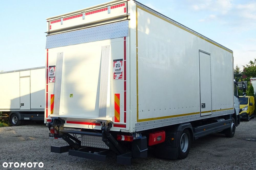 Mercedes-Benz Atego 1318 Euro 6 kontener Tylko 333tys.km Udokumentowane - 22