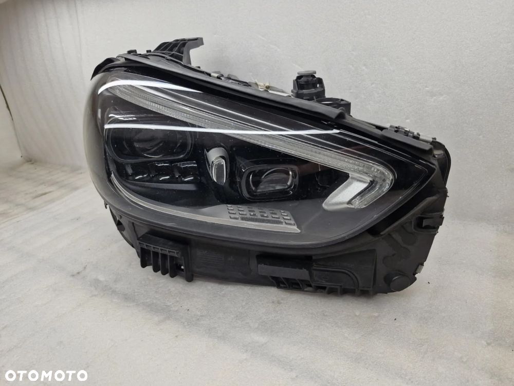 MERCEDES C-KLASA W206 FULL LED LAMPA PRAWA PRZÓD A2069068003. DIGITAL LIGHT. - 5