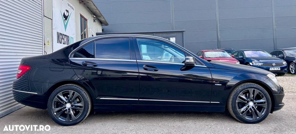 Mercedes-Benz C 250 CGI Automatik BlueEFFICIENCY Avantgarde - 17