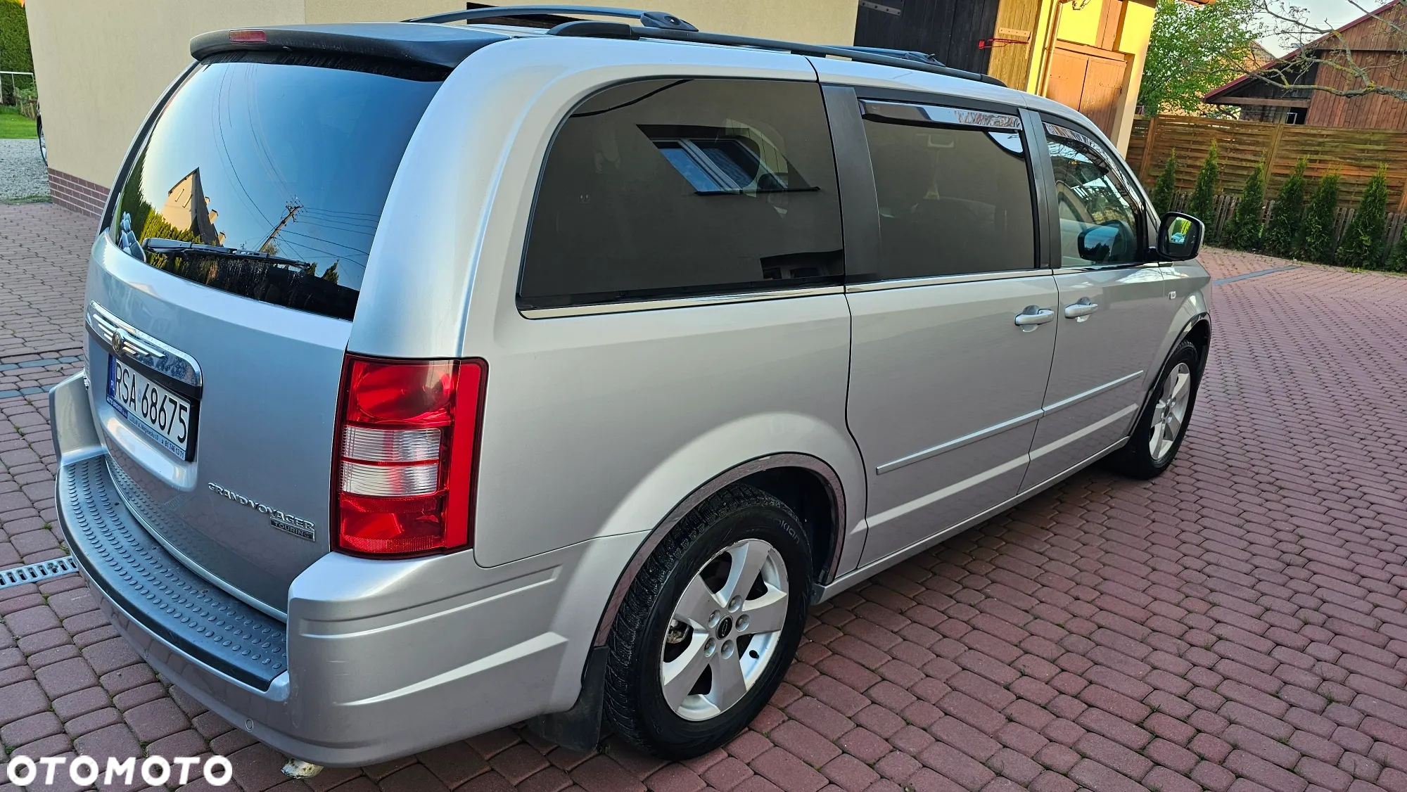 Chrysler Grand Voyager 2.8 CRD Touring - 19