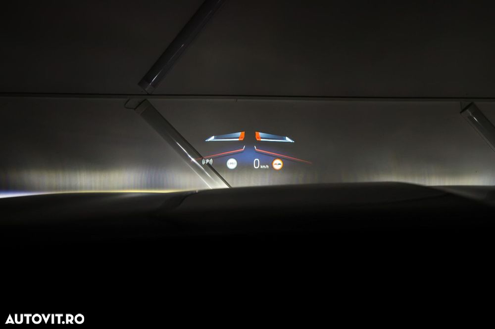 BMW Seria 7 - 26