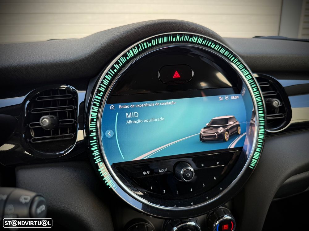 MINI 3 Portas Cooper SE Premium Yours - 17