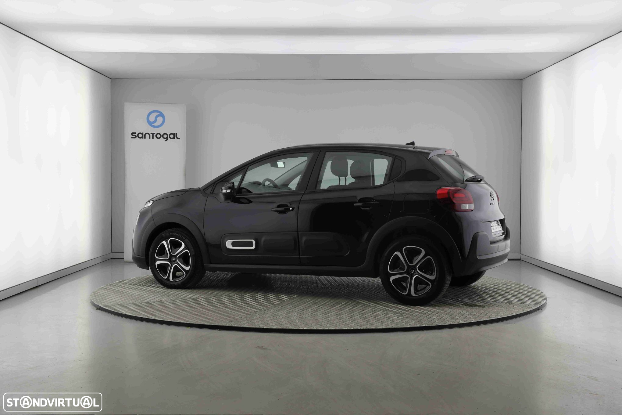 Citroën C3 1.2 PureTech Plus - 5