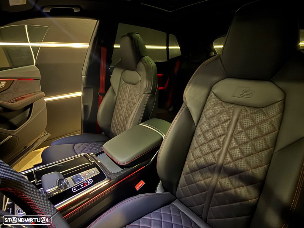 Audi Q8 60 TFSIe quattro S line Tiptronic - 35