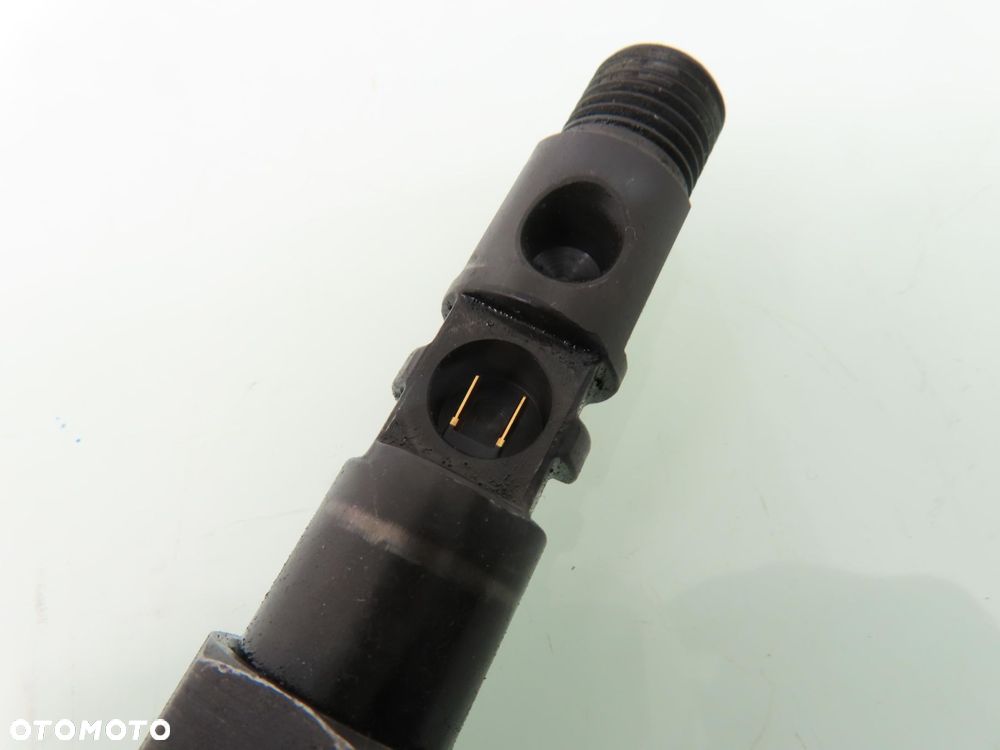 WTRYSKIWACZ FORD MONDEO III 2.0 TDCi 3S7Q9K546CB - 3