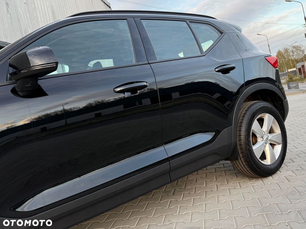 Volvo XC 40 T2 Momentum Core - 18