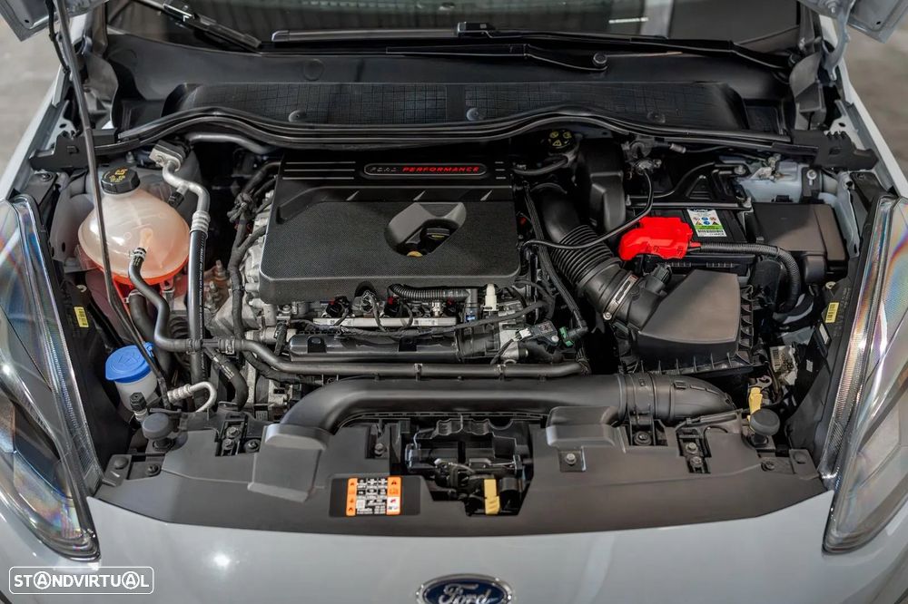 Ford Fiesta 1.5 EcoBoost ST - 34