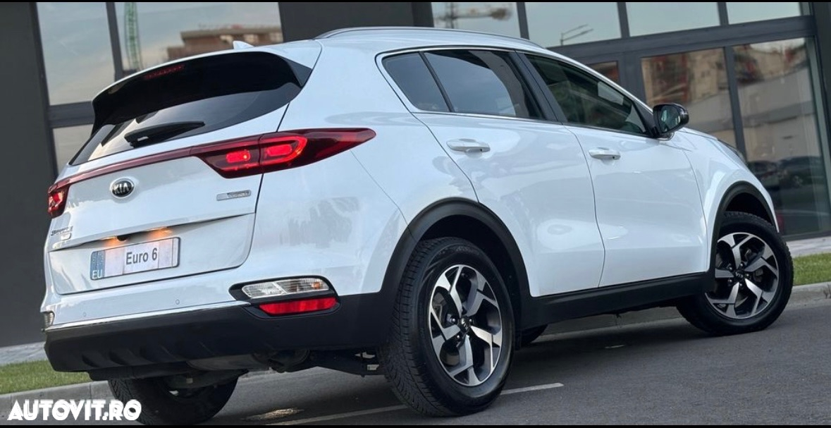 Kia Sportage 1.6 DSL MHEV 7DCT HP 4x2 Business Line - 18
