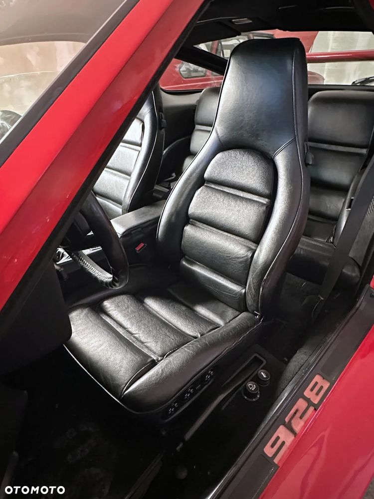 Porsche 928 - 3