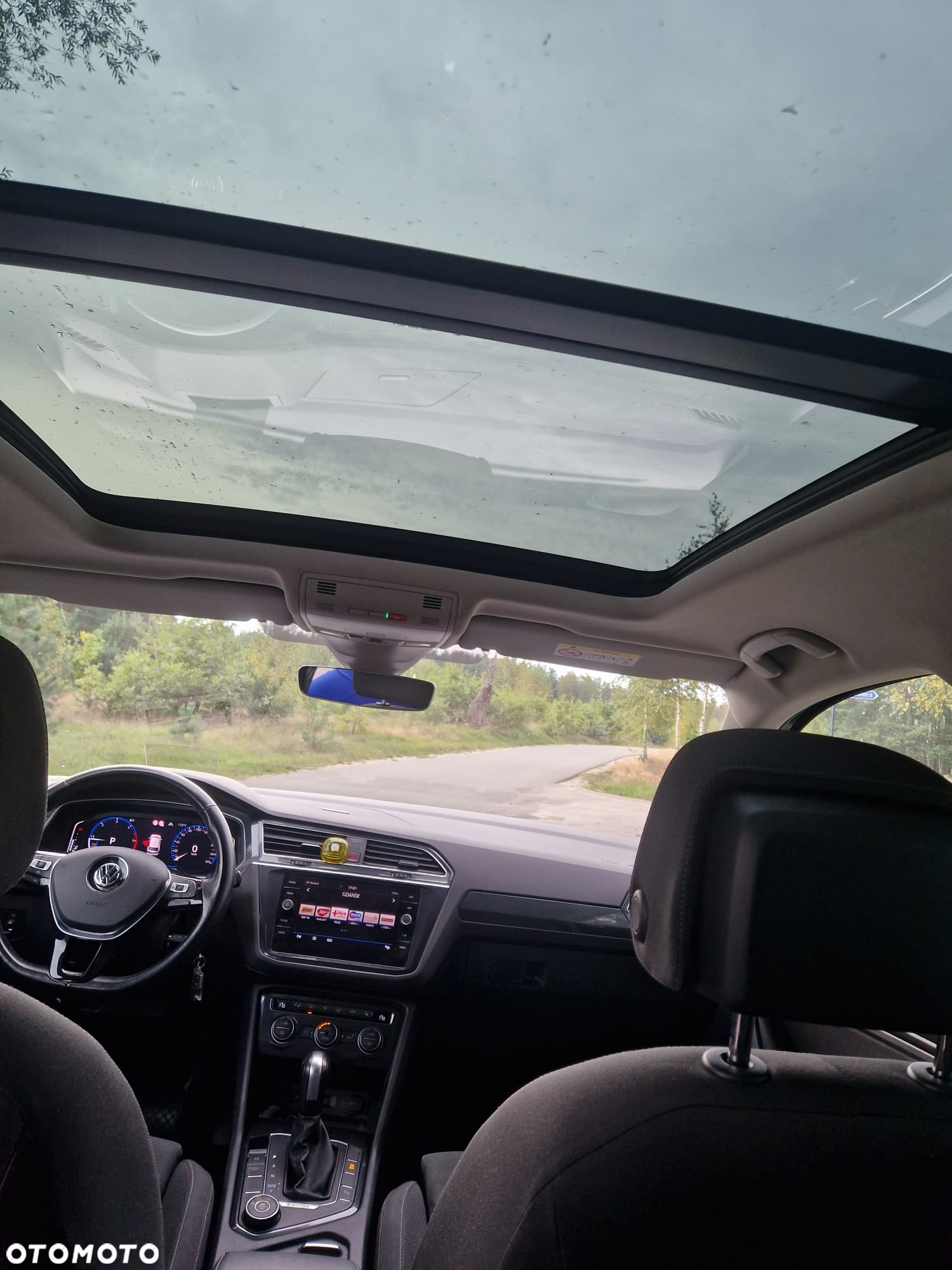 Volkswagen Tiguan - 9