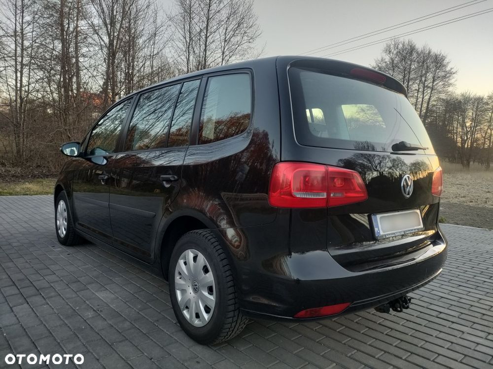 Volkswagen Touran - 3