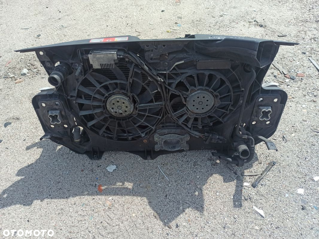 Pas przedni wzmocnienie chłodnice wentylator AUDI A6 C6 3.2FSI automat - 5