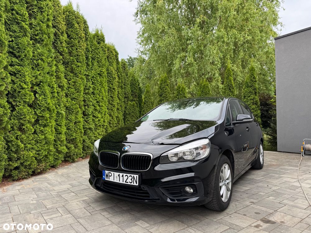 BMW Seria 2 218d - 2