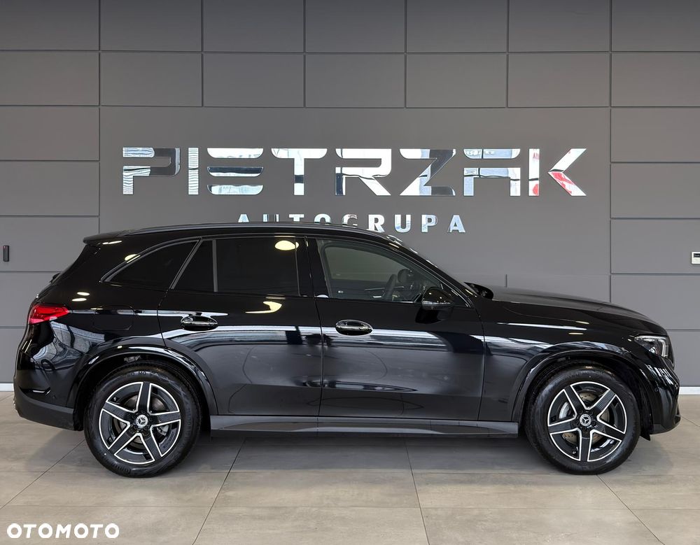 Mercedes-Benz GLC 220 d mHEV 4-Matic AMG Line - 4
