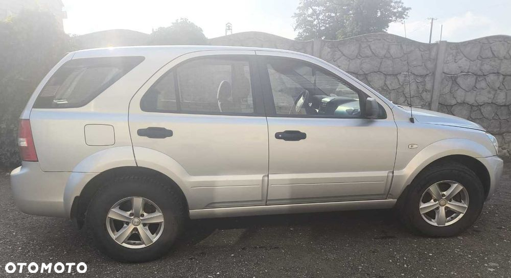 Na części Kia Sorento I Lift 2.5 D CRDI 3D Silnik Skrzynia Maska Zderzak Drzwi Klapa Szyba - 2