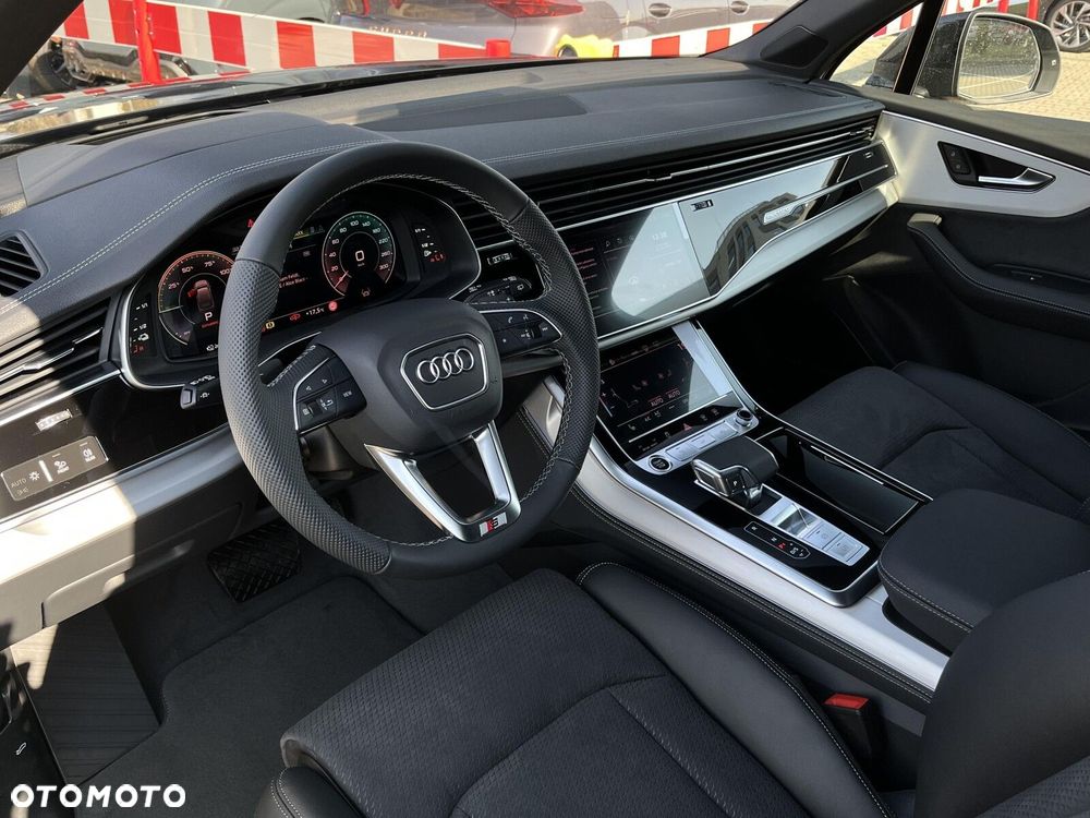Audi Q7 - 24