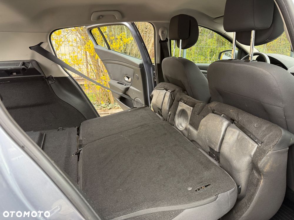Renault Megane 1.6 16V Privilege - 35