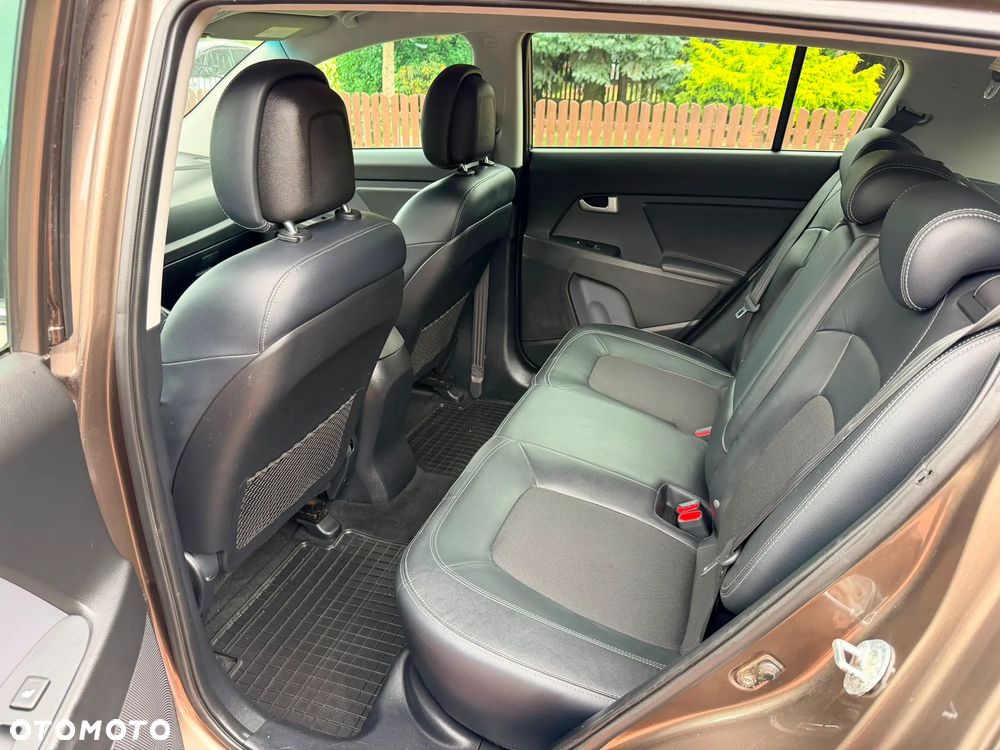 Kia Sportage 2.0 CVVT 4WD Vision - 17