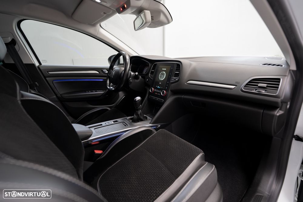 Renault Mégane 1.5 dCi Dynamique S SS - 6