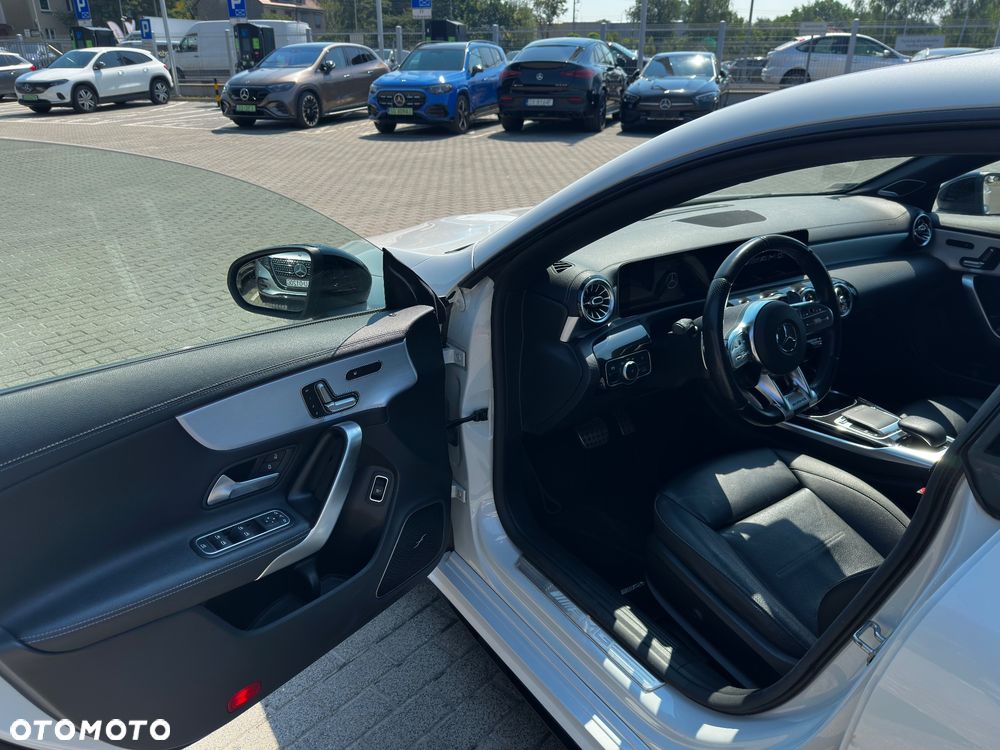 Mercedes-Benz CLA AMG 45 4Matic 7G-DCT - 7