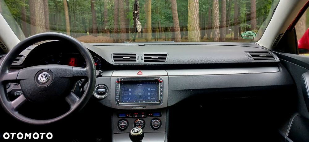 Volkswagen Passat 1.9 TDI Trendline - 10