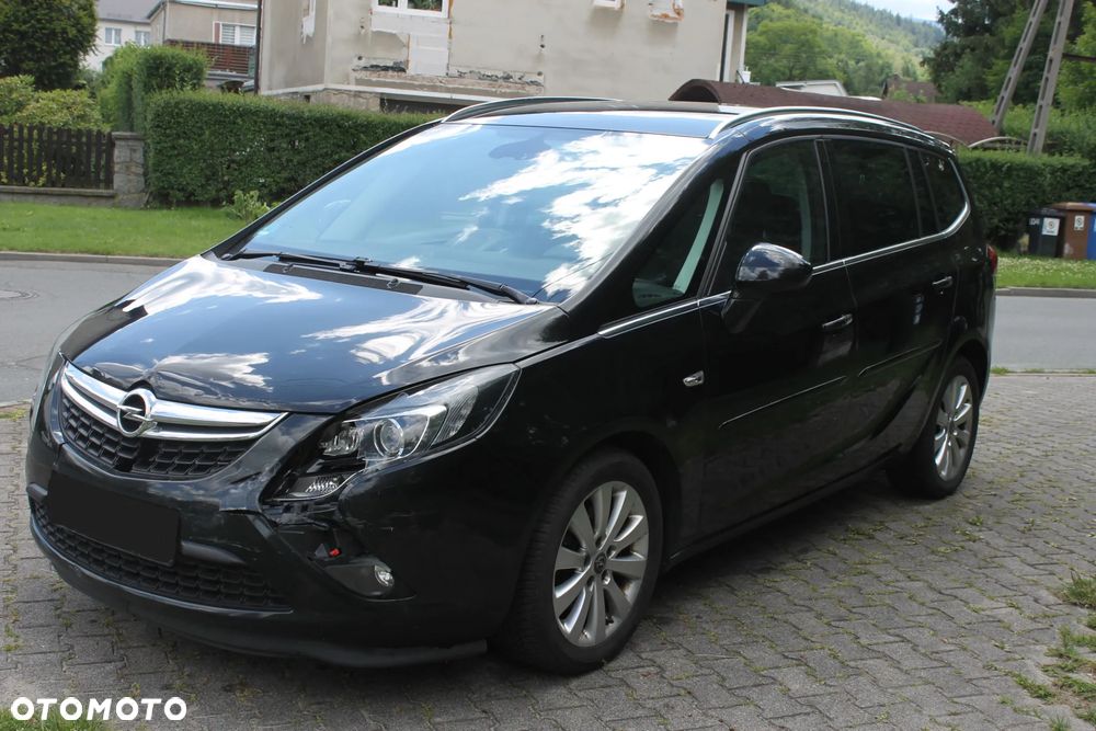 Opel Zafira - 2