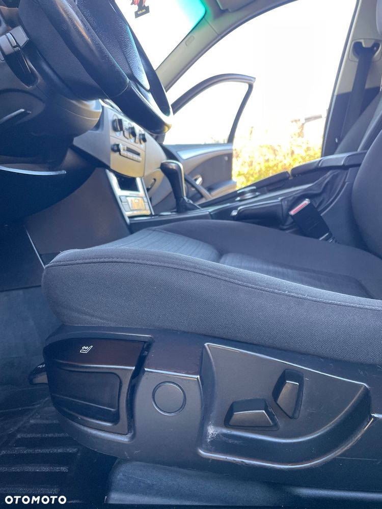 BMW Seria 5 520d - 14