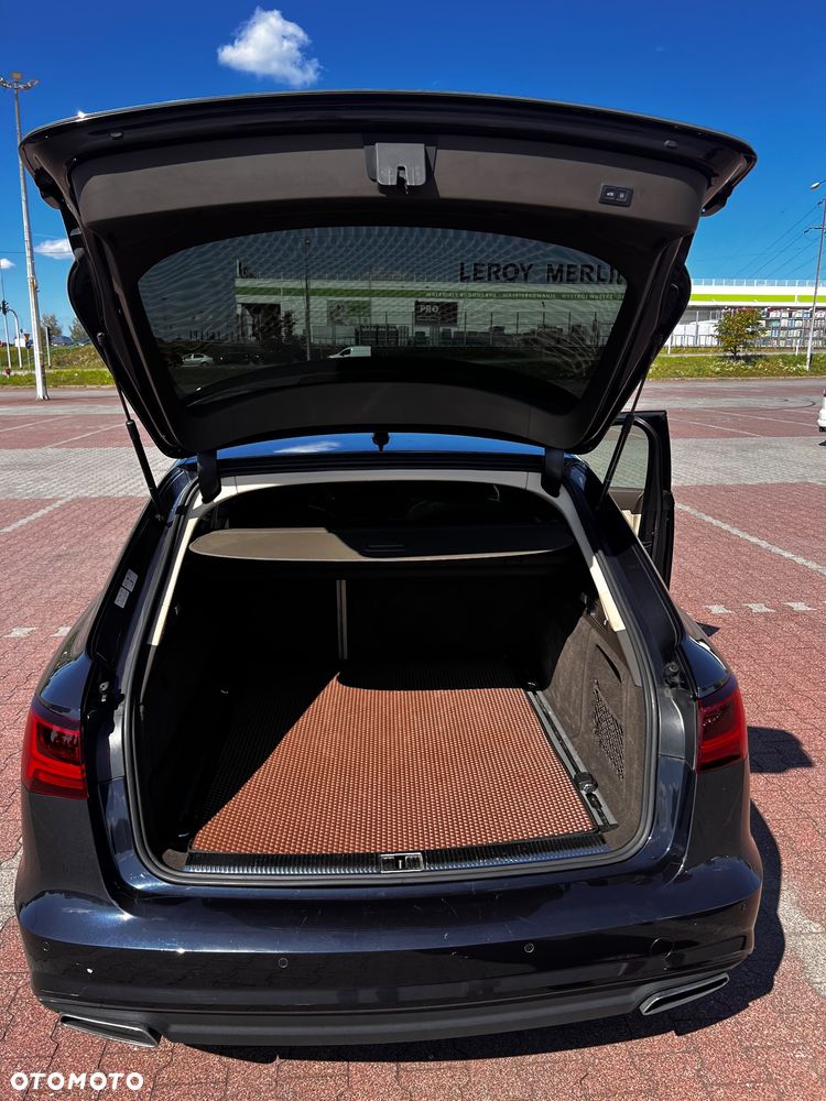 Audi A6 Avant 2.0 TDI quattro S tronic - 29
