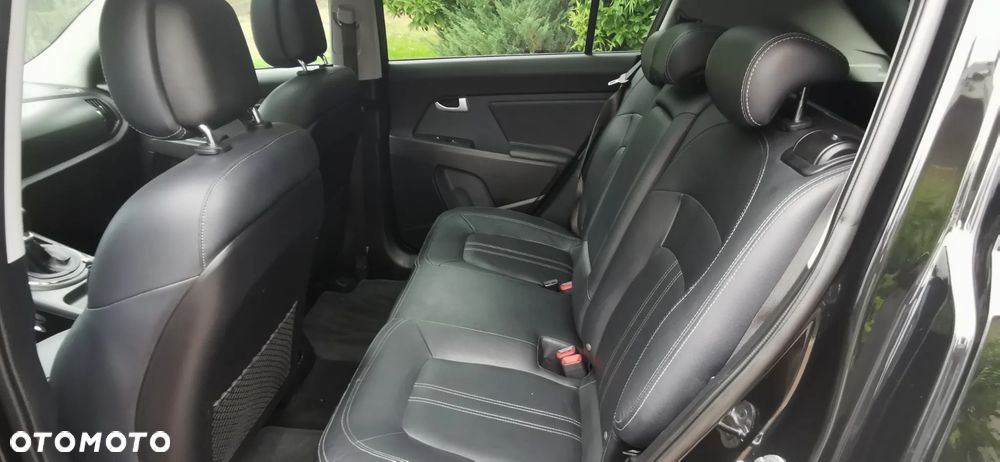 Kia Sportage 2,0 CRDI AWD Spirit - 13