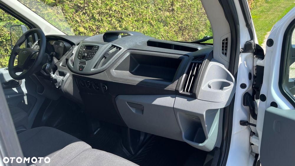 Ford TRANSIT DOKA - 31