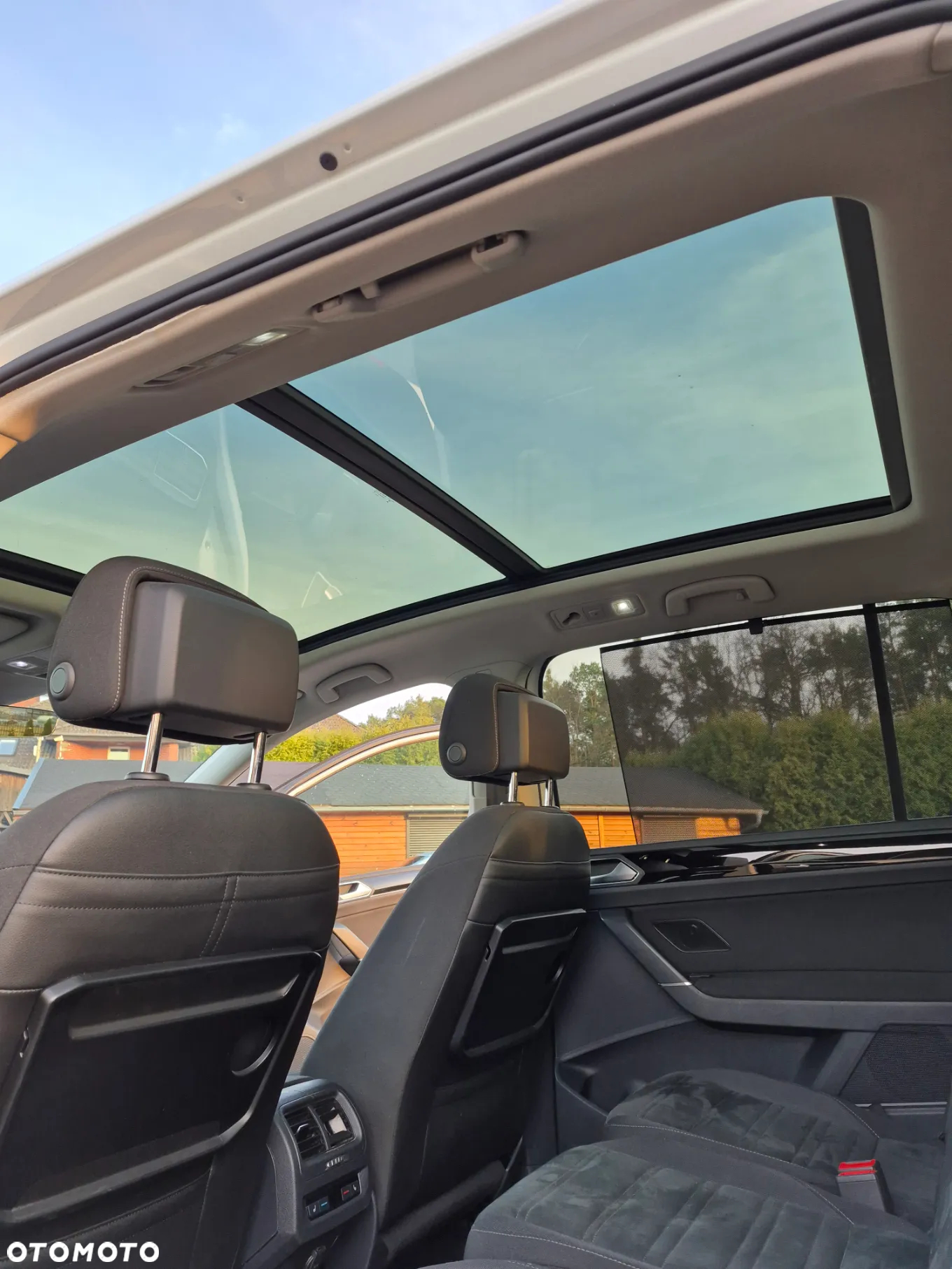 Volkswagen Touran - 4