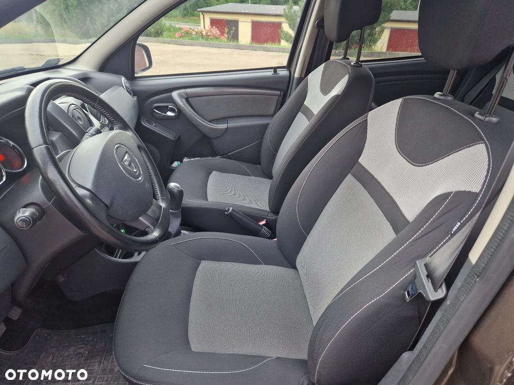 Dacia Duster 1.6 SCe Ambiance S&S - 13