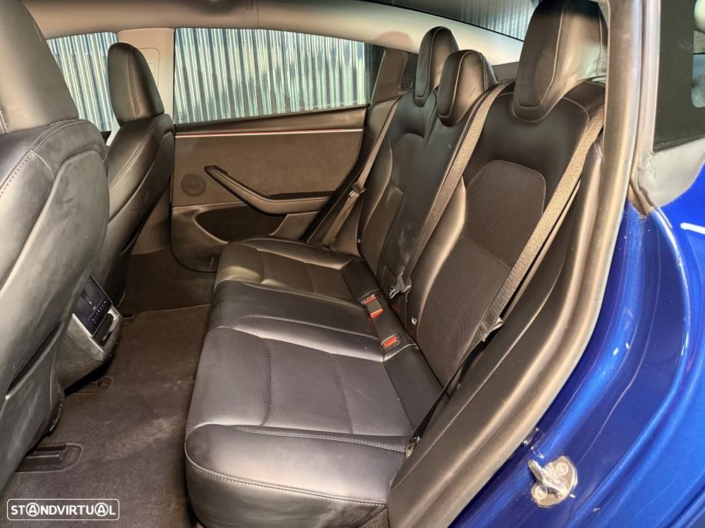 Tesla Model 3 Long Range Tração Integral - 29