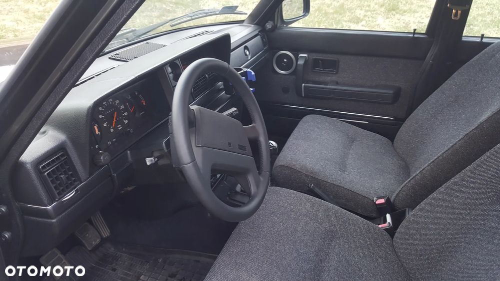 Volvo Seria 200 - 9