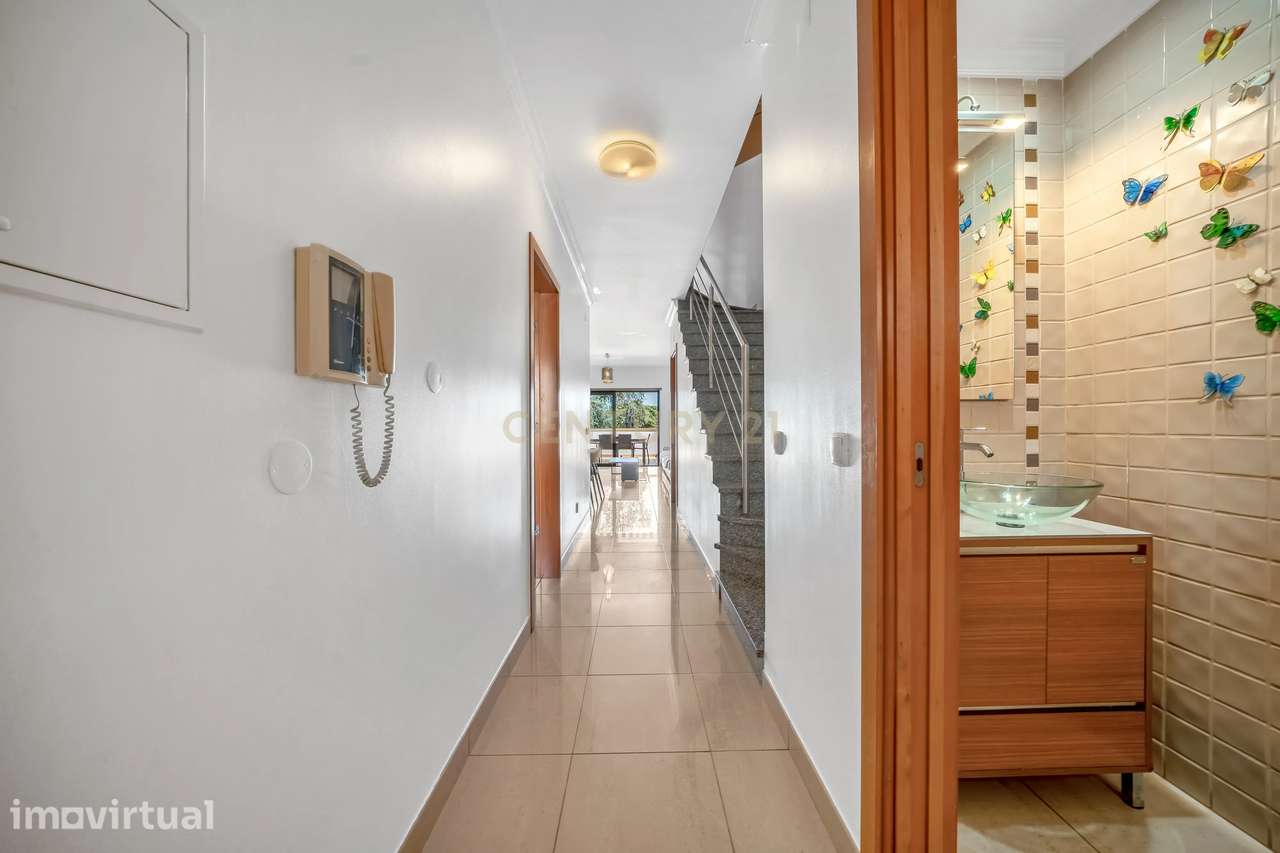 Moradia geminada 3 quartos com piscina e garagem | Branqueira, Albufei - Grande imagem: 5/41