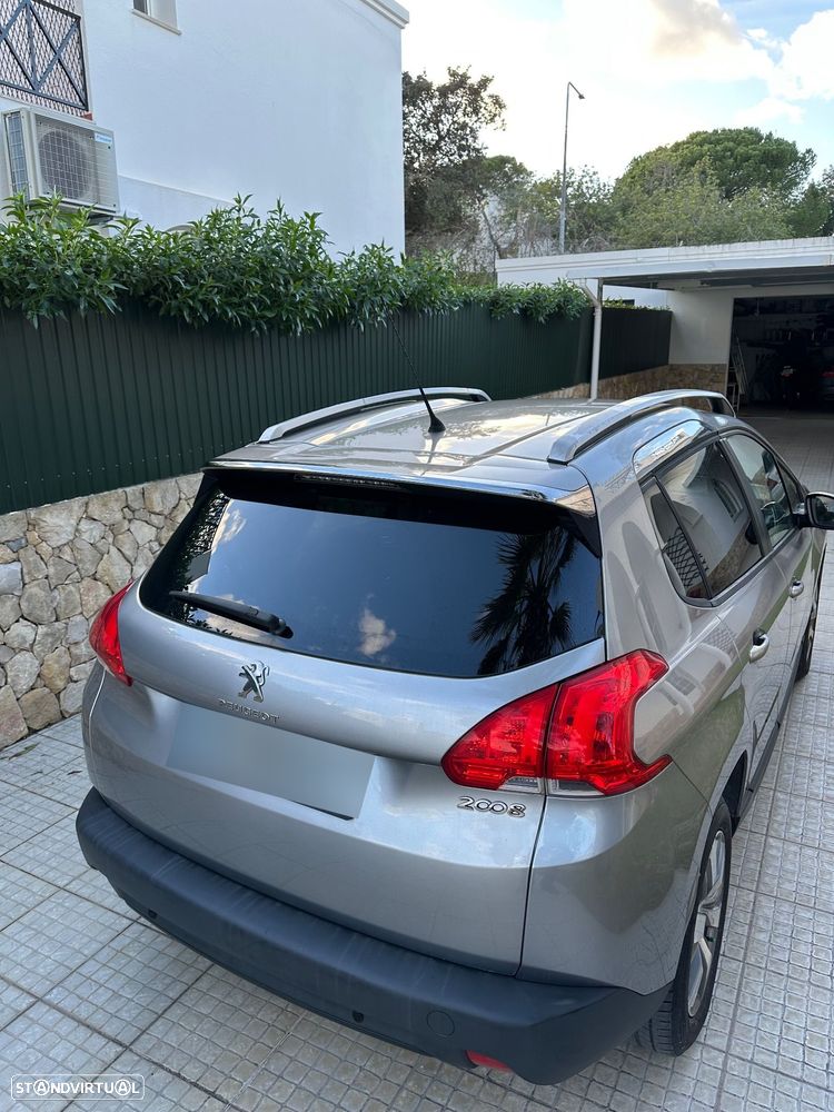 Peugeot 2008 1.2 PureTech Style - 7