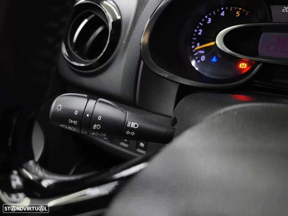 Renault Clio dCi 90 Dynamique - 26