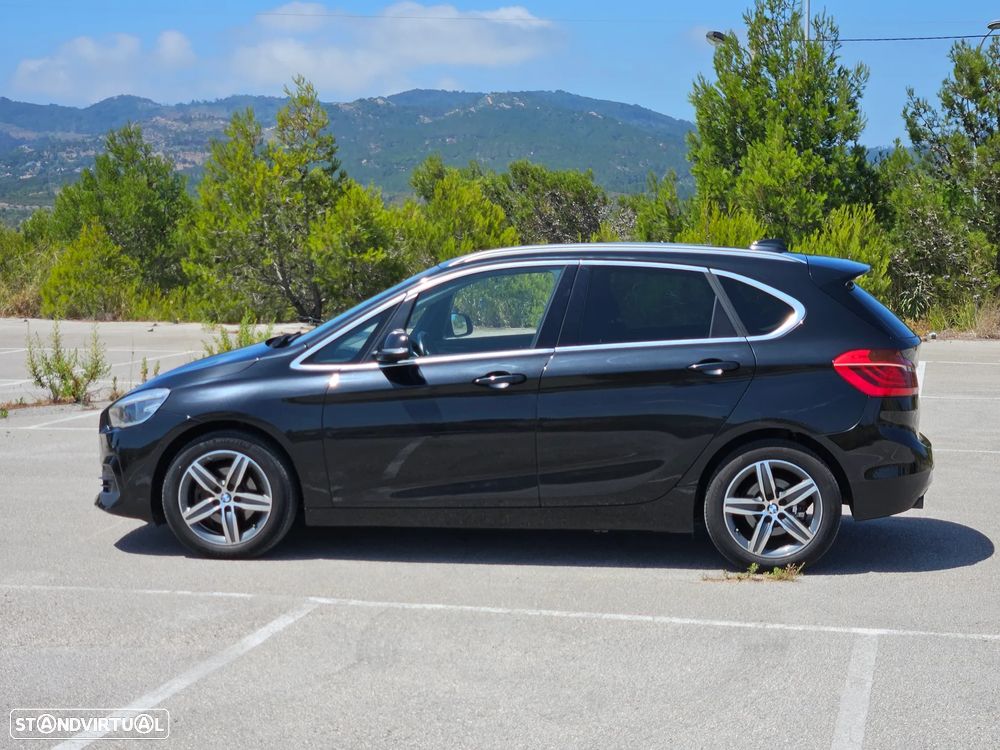 BMW 218 Active Tourer d Line Luxury - 8