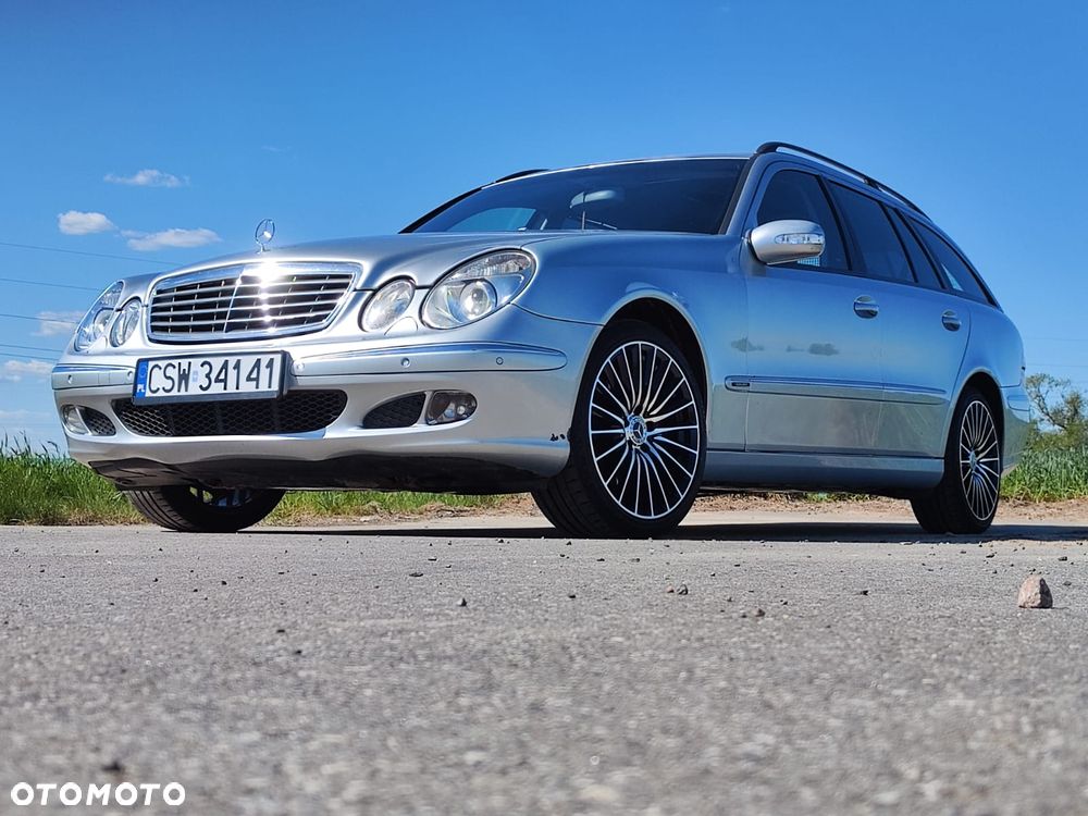 Mercedes-Benz Klasa E 320 T 4-Matic Elegance - 1