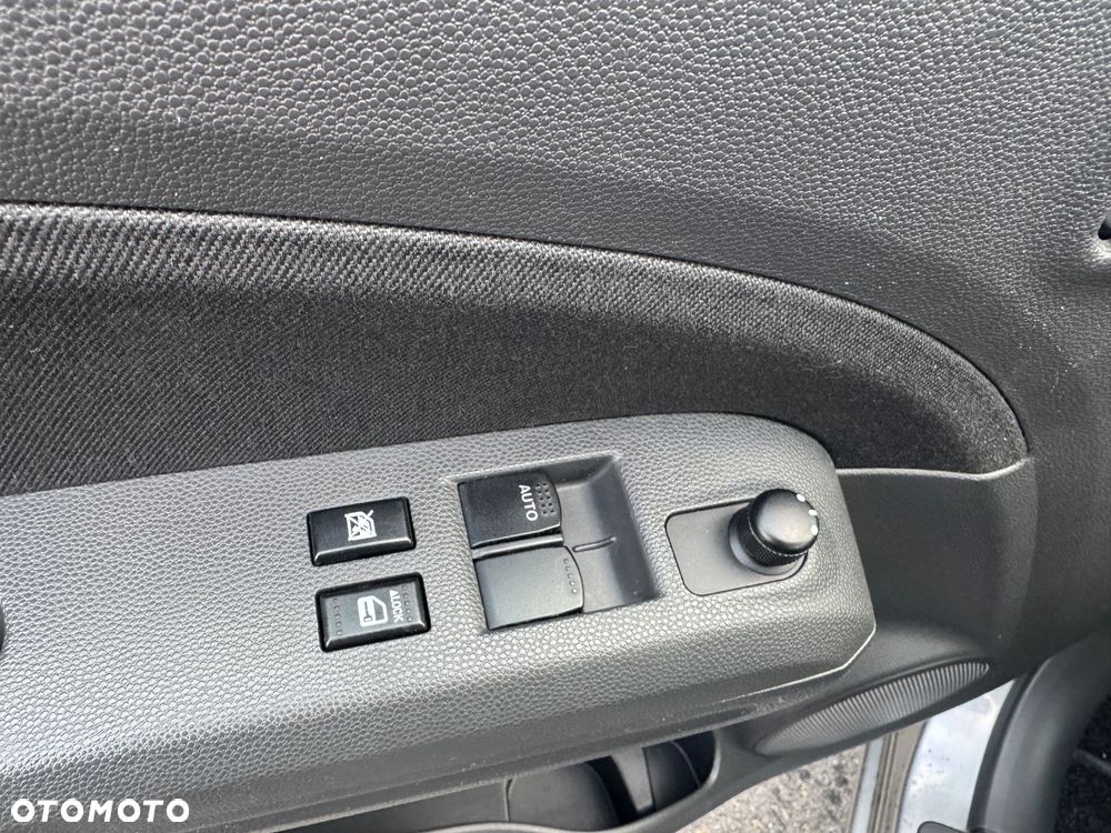 Suzuki Splash 1.0 Club - 12