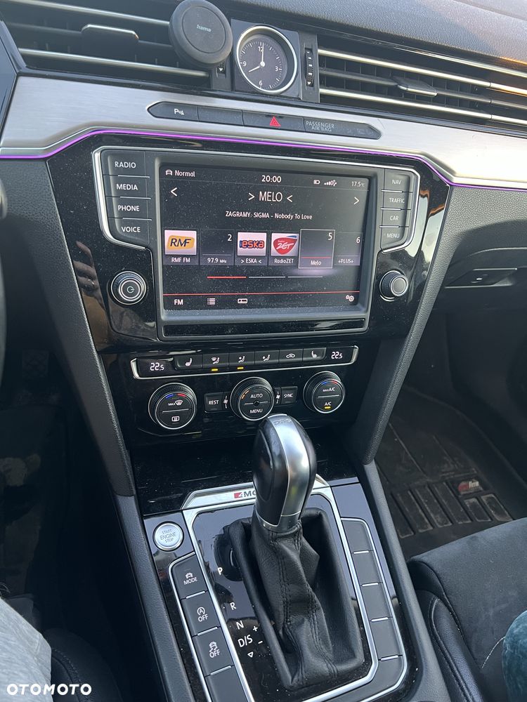 Volkswagen Passat Variant - 8