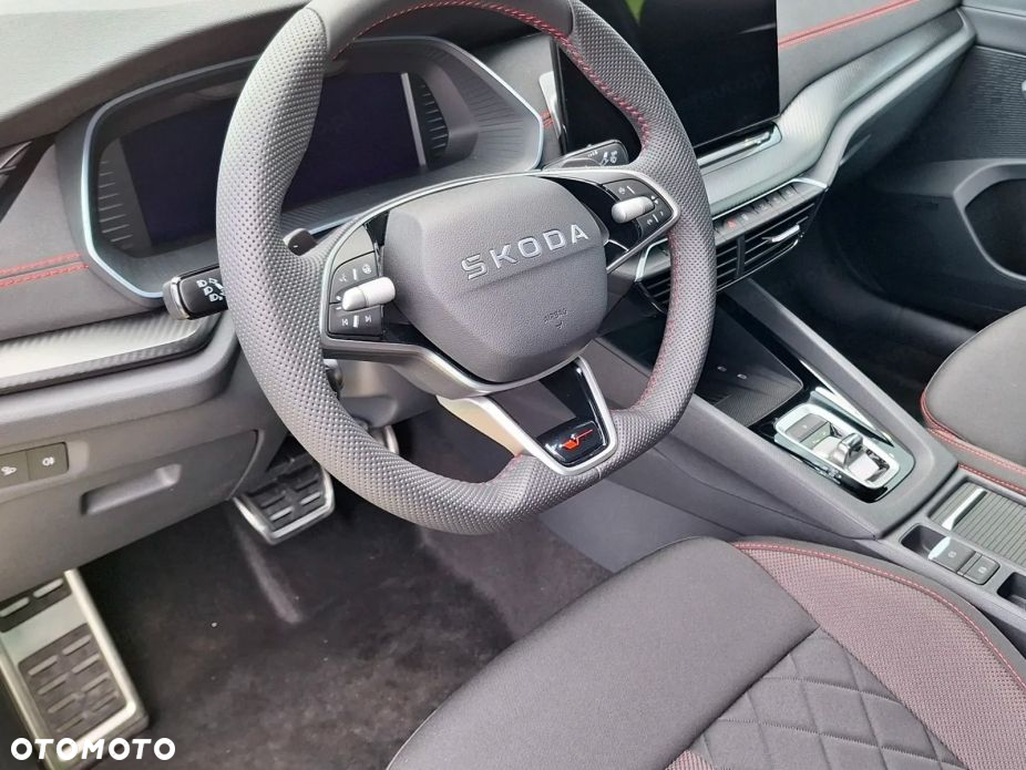 Skoda Octavia 2.0 TSI RS DSG - 6