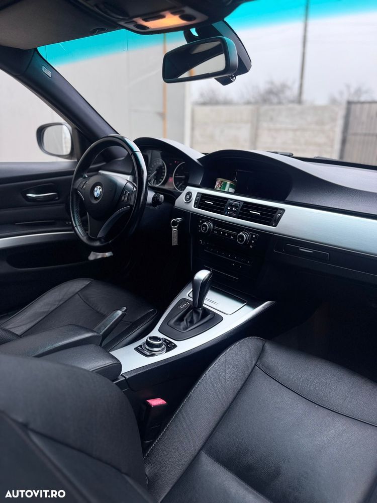 BMW Seria 3 318d DPF Aut. - 3