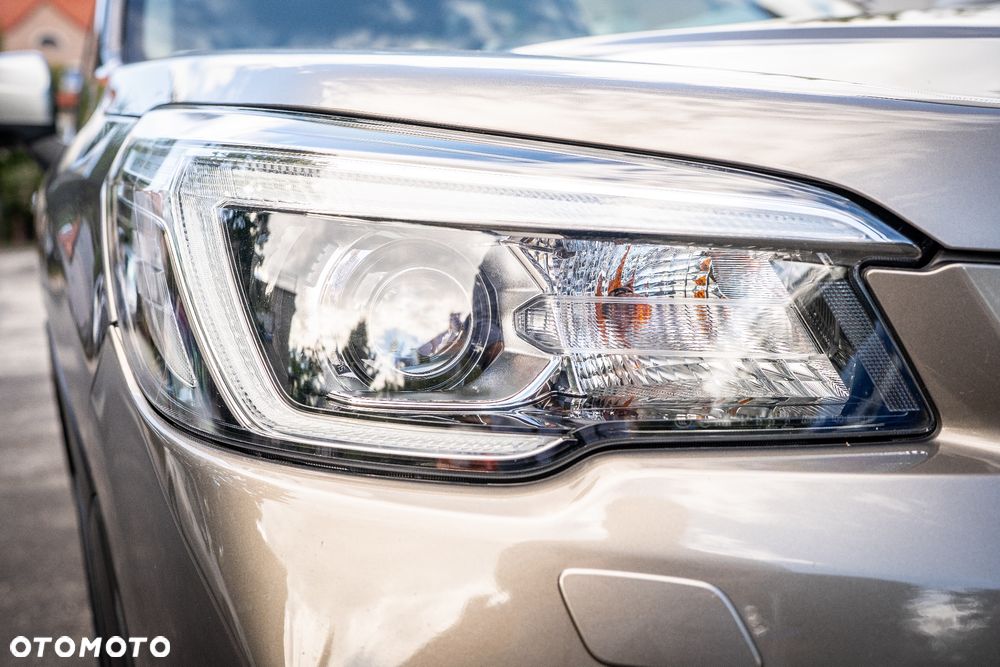 Subaru Forester 2.0i-L Platinum (EyeSight) Lineartronic - 16